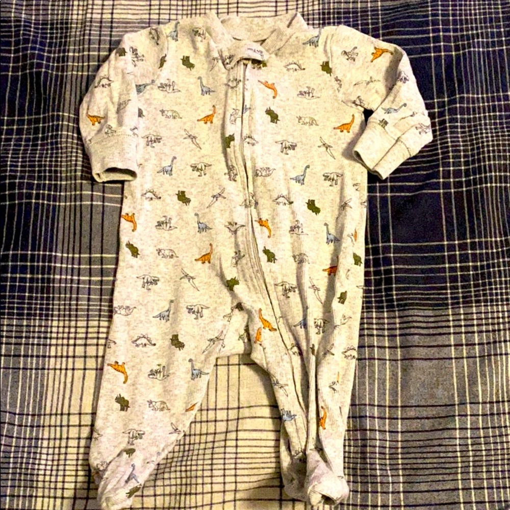 Carter’s sleep and play zip up 3 months